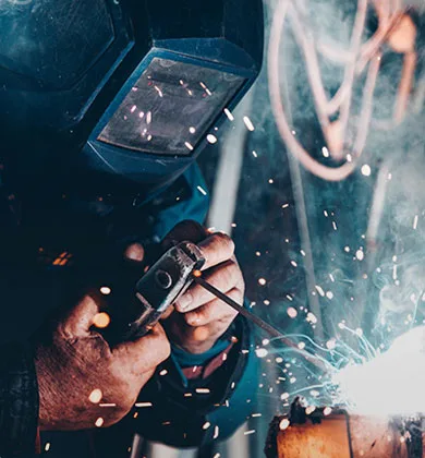 A Leading Industrial & Manufacturing Company, Serving Since  - 28圈官方应用